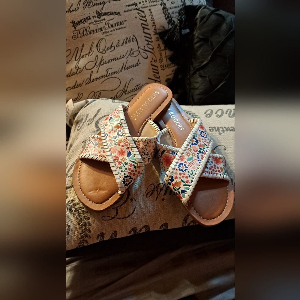 NEW Jack Rogers sandals size 6.5